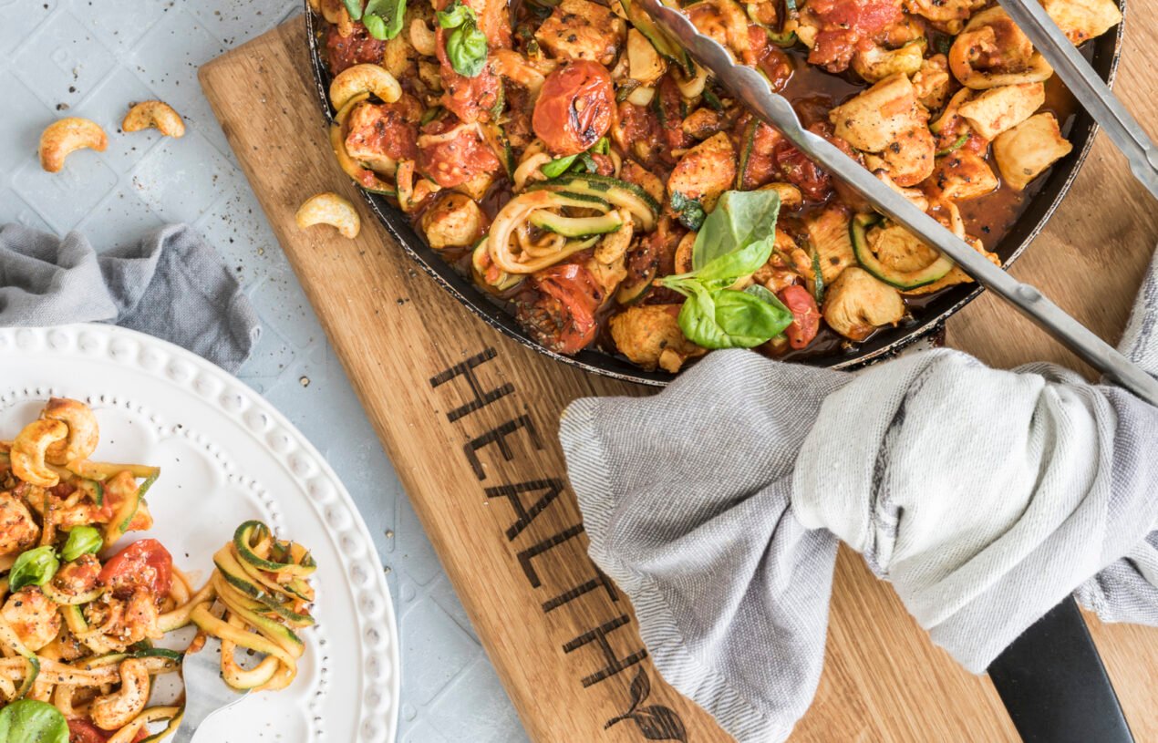 Paleo & Keto Chicken Zoodles Recipe With Tomatoes And Chicken