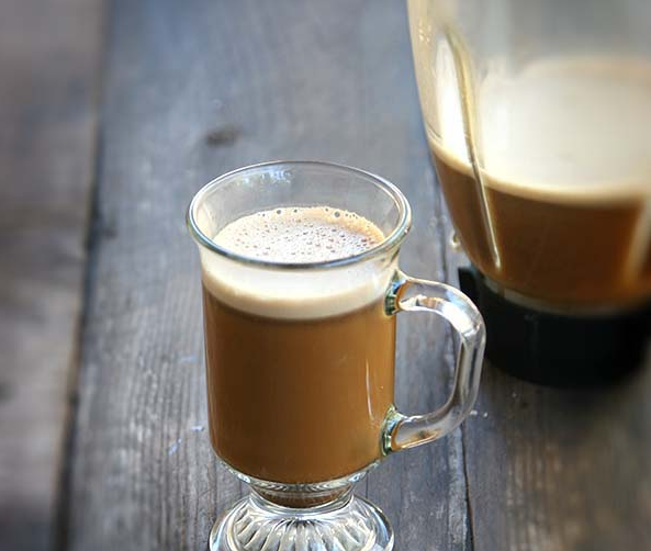 Herbal Coffee Bulletproof: A Caffeine-Free Treat!